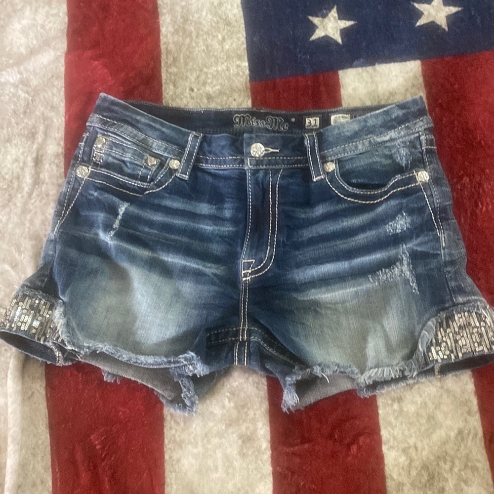 Miss Me jean shorts 31